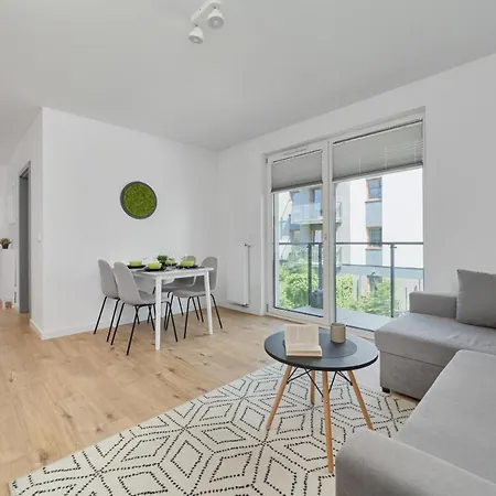 Na Grobli Riverside & Free Garage By Renters Апартаменти *